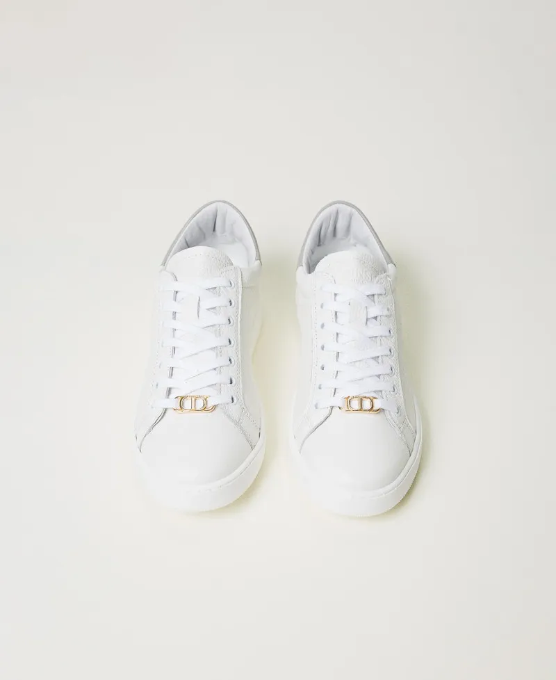 Sneakers in pelle con Oval T